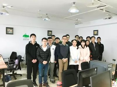 五角場(chǎng)創(chuàng)業(yè)大賽復(fù)賽8強(qiáng)激戰(zhàn)正酣 投票抽獎(jiǎng)雙引擎，邀你共赴創(chuàng)業(yè)盛宴